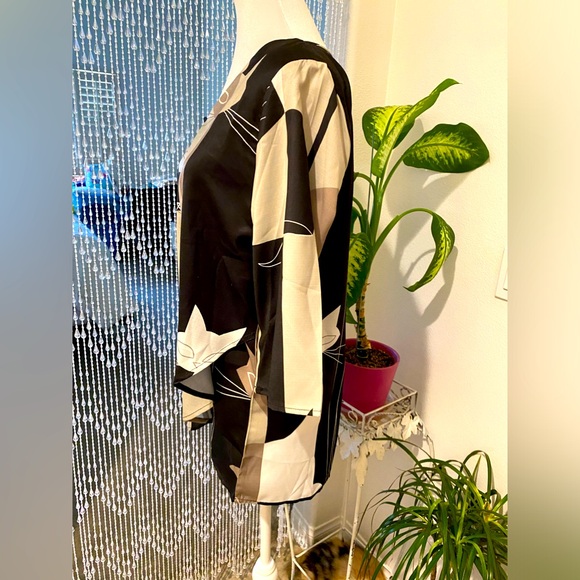 CAT BLOUSE NWOT - Picture 3 of 8